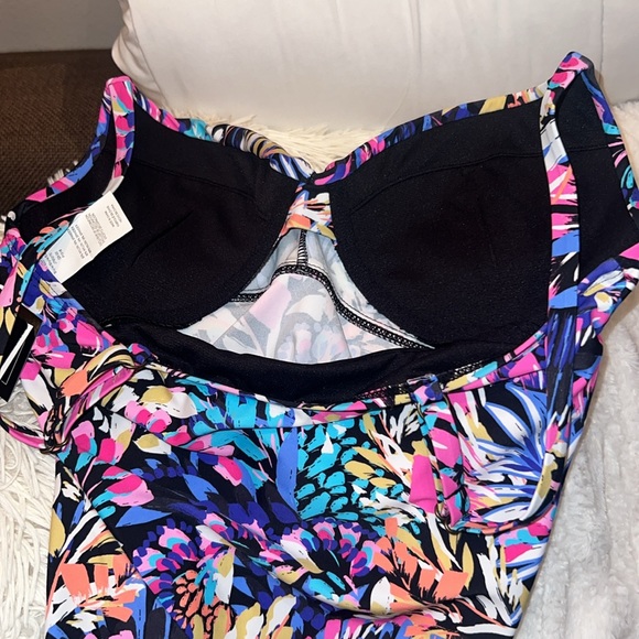 Island Escape tankini top swimwear Tropical-bright details underwire push up 8 - Picture 11 of 11